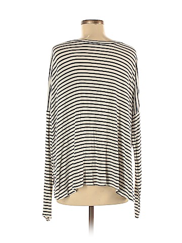 Brandy Melville Long Sleeve Top (view 2)