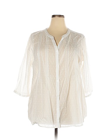 Croft & Barrow 3/4 Sleeve Button-Down Shirt (view 1)