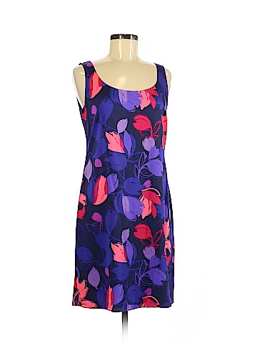 Elie Tahari Casual Dress (view 1)