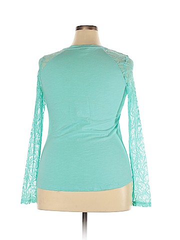 Ariat Long Sleeve Top (view 2)