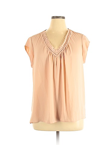 DR2 Short Sleeve Blouse (view 1)