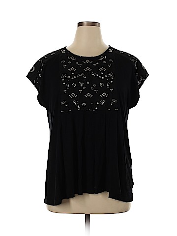 Akemi + Kin Short Sleeve Top (view 1)