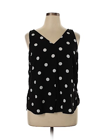 Old Navy Sleeveless Top (view 1)