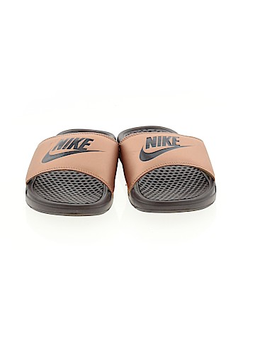 Nike Sandals (view 2)