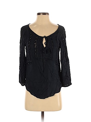 American Eagle Outfitters 3/4 Sleeve Top (view 1)