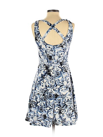 H&M Casual Dress (view 2)