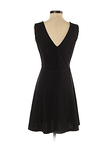 H&M Casual Dress (view 2)