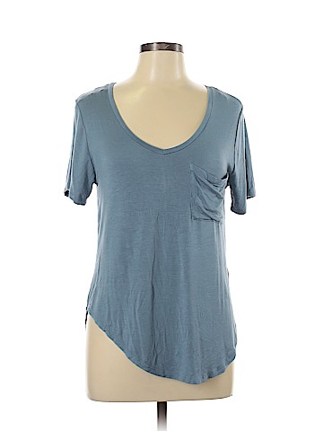Charlotte Russe Short Sleeve T-Shirt (view 1)