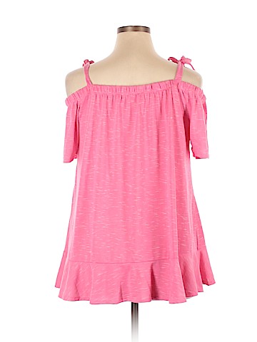 a.n.a. A New Approach Short Sleeve Top (view 2)