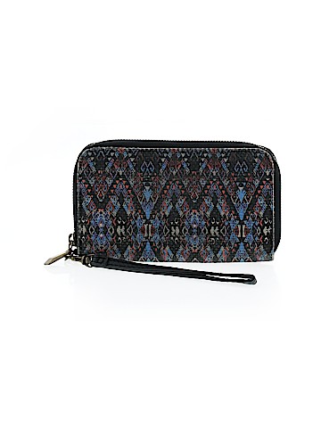 Unbranded Wristlet (view 1)