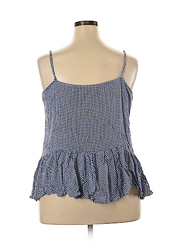 Old Navy Sleeveless Top (view 2)