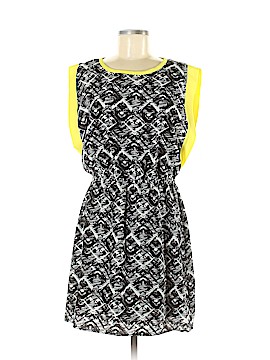 Charming Charlie Size Med