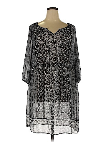 Old Navy Plus Casual Dress (view 1)