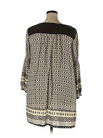 Umgee 3/4 Sleeve Blouse (view 2)