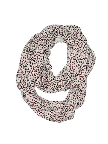 C. Wonder Scarf (view 1)