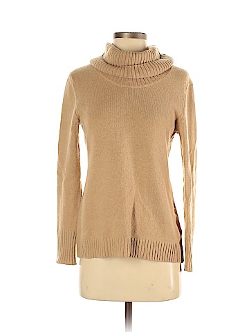 Forever 21 Pullover Sweater (view 1)