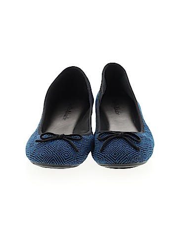 Kelly & Katie Flats (view 2)