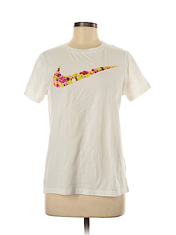 Nike Short Sleeve T-Shirt (view 1)