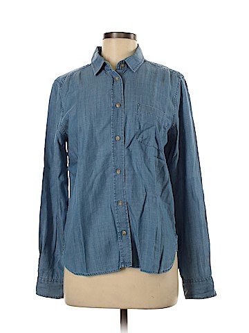 American Eagle Outfitters Long Sleeve Button-Down Shirt (view 1)