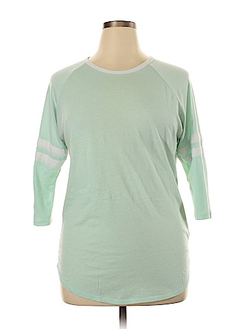 Lularoe 3/4 Sleeve Henley (view 1)