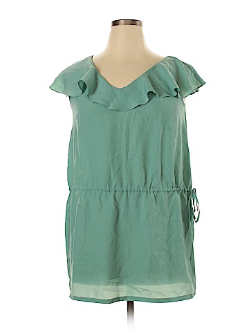 Mossimo Sleeveless Top (view 1)