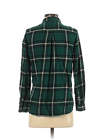 H&M Long Sleeve Button-Down Shirt (view 2)
