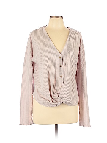 Urban Outfitters Pullover Sweater (view 1)