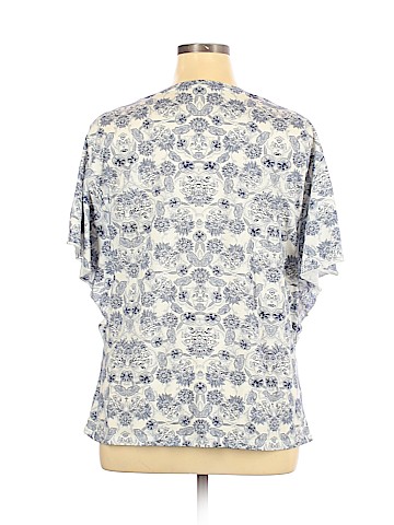 Gap Short Sleeve T-Shirt (view 2)