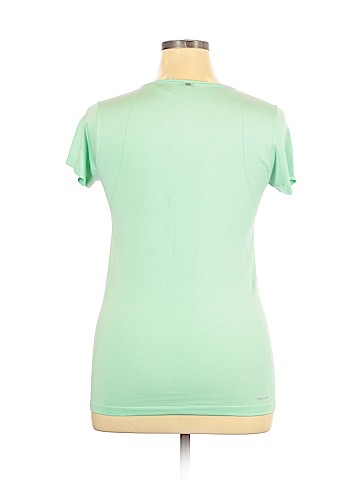 Nike Active T-Shirt (view 2)