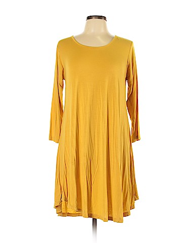 Larace Casual Dress (view 1)