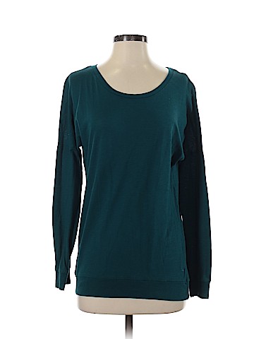 Victoria's Secret Pink Long Sleeve T-Shirt (view 1)