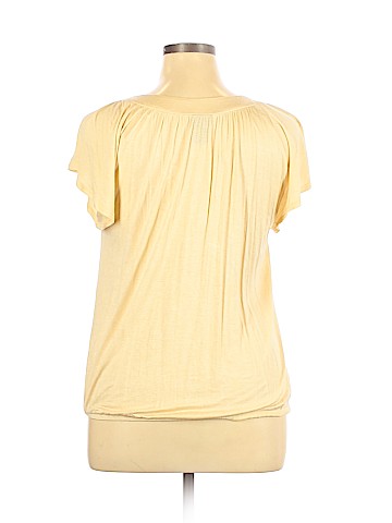 rue21 Short Sleeve Top (view 2)