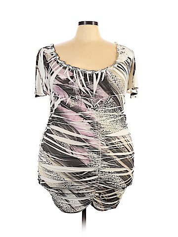 YUMMY PLUS Cocktail Dress (view 1)