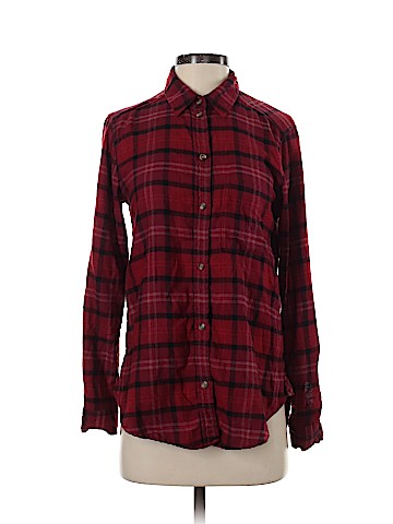 American Eagle Outfitters Long Sleeve Button-Down Shirt (view 1)