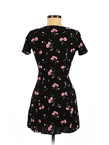H&M Casual Dress (view 2)