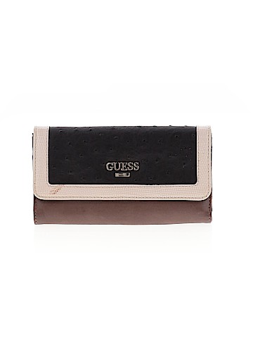 Guess Wallet (view 1)
