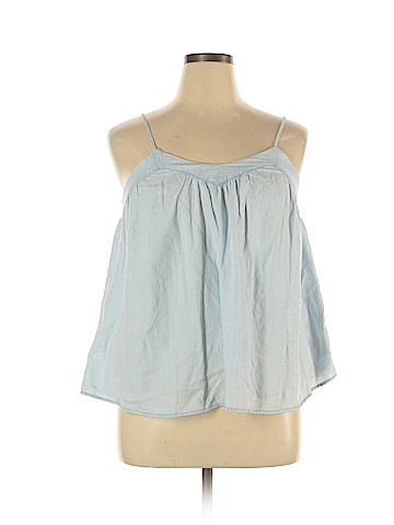 Universal Thread Sleeveless Blouse (view 1)