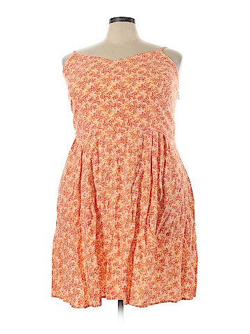 Old Navy Casual Dress (view 1)