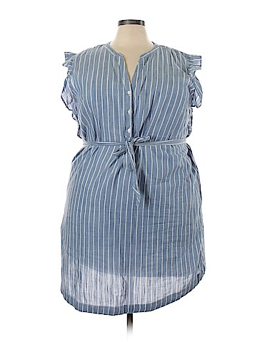 Old Navy Casual Dress (view 1)