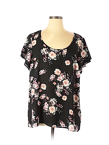 Torrid Short Sleeve Blouse (view 1)