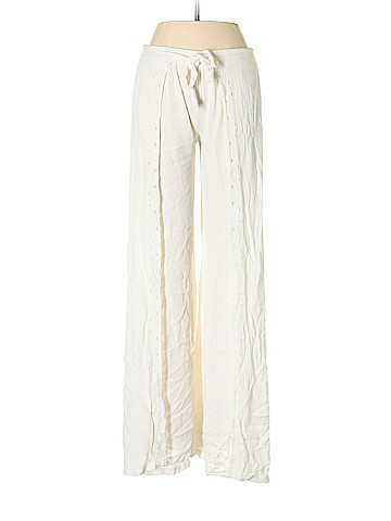 No Boundaries Casual Pants (view 1)