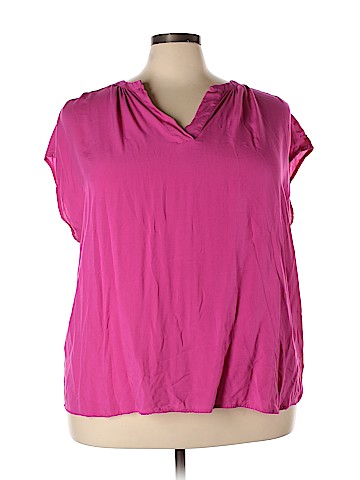 Old Navy Sleeveless Blouse (view 1)