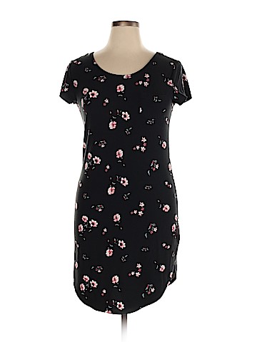 No Boundaries Casual Dress (view 1)