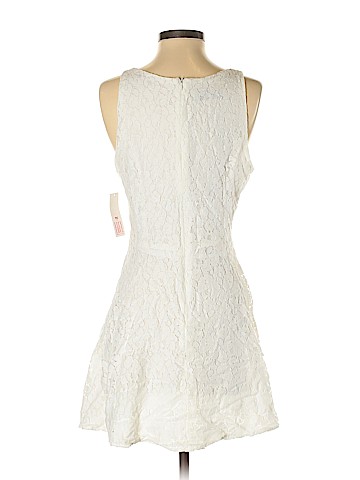 Lucy Love Cocktail Dress (view 2)