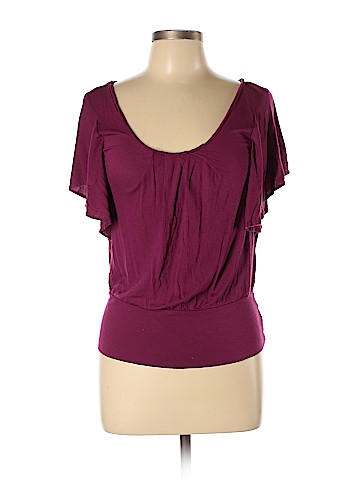 Decree Short Sleeve Top (view 1)