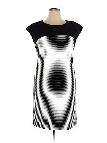 Liz Claiborne Casual Dress (view 1)