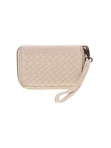 Unbranded Wristlet (view 1)