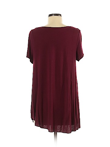 American Eagle Outfitters Short Sleeve Top (view 2)