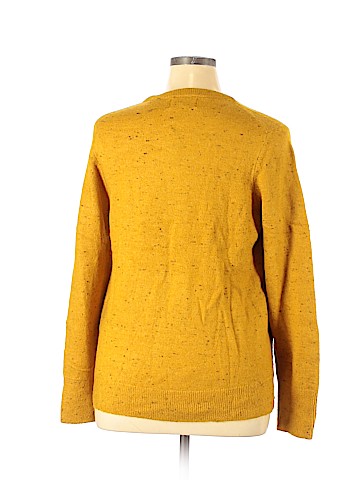 Old Navy Pullover Sweater (view 2)