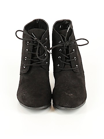 Unbranded Ankle Boots (view 2)
